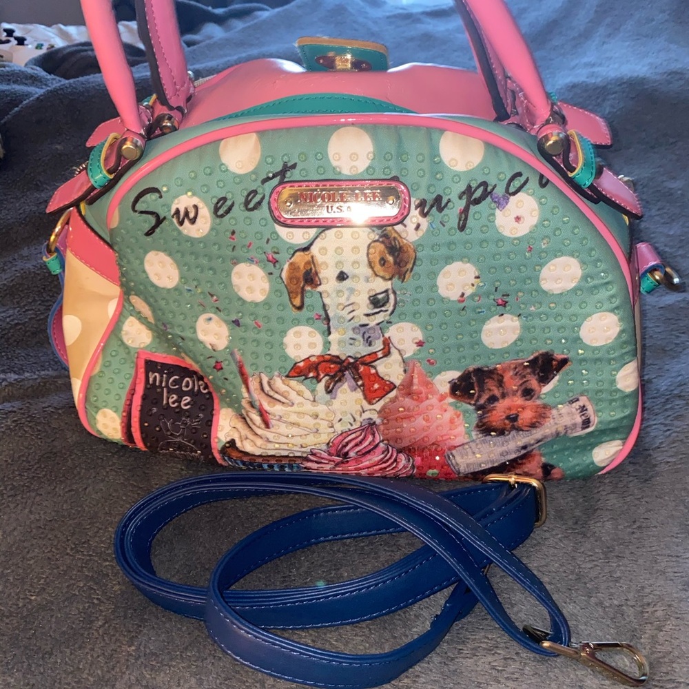 👛Nicole Lee Cupcake Girl Purse👛